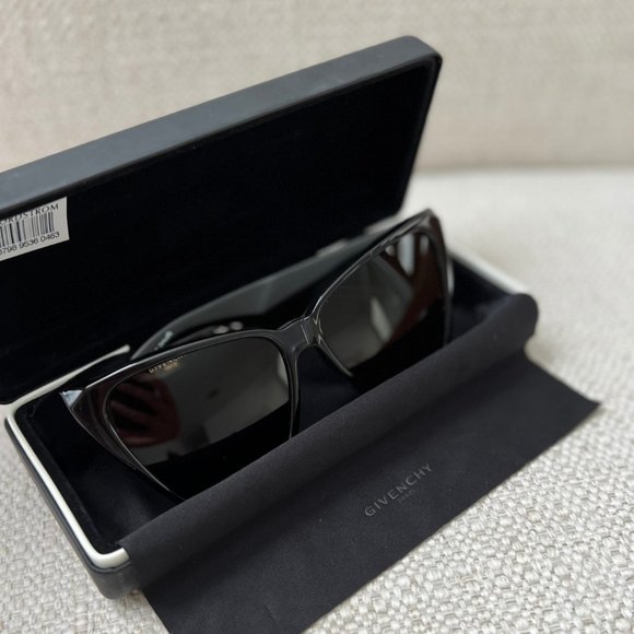 Givenchy Black Cat Eye Sunglasses - Picture 4 of 8